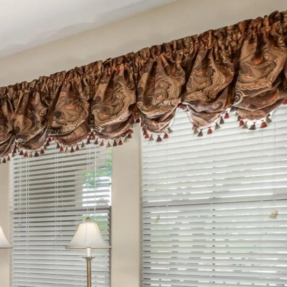 NEW CROSCILL HOME WOVEN PAISLEY JACQUARD BALLOON VALANCE TASSEL TRIM 88"w x 20"h - Picture 1 of 5